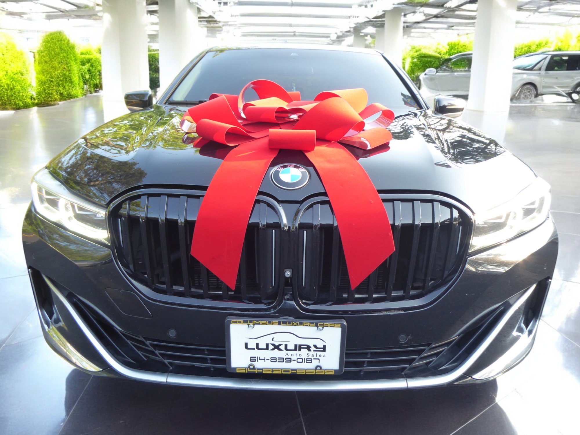 Used 2020 BMW 740i xDrive w/ Cold Weather Package image 4