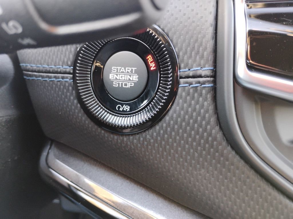 New 2026 Jeep Compass Latitude image 33