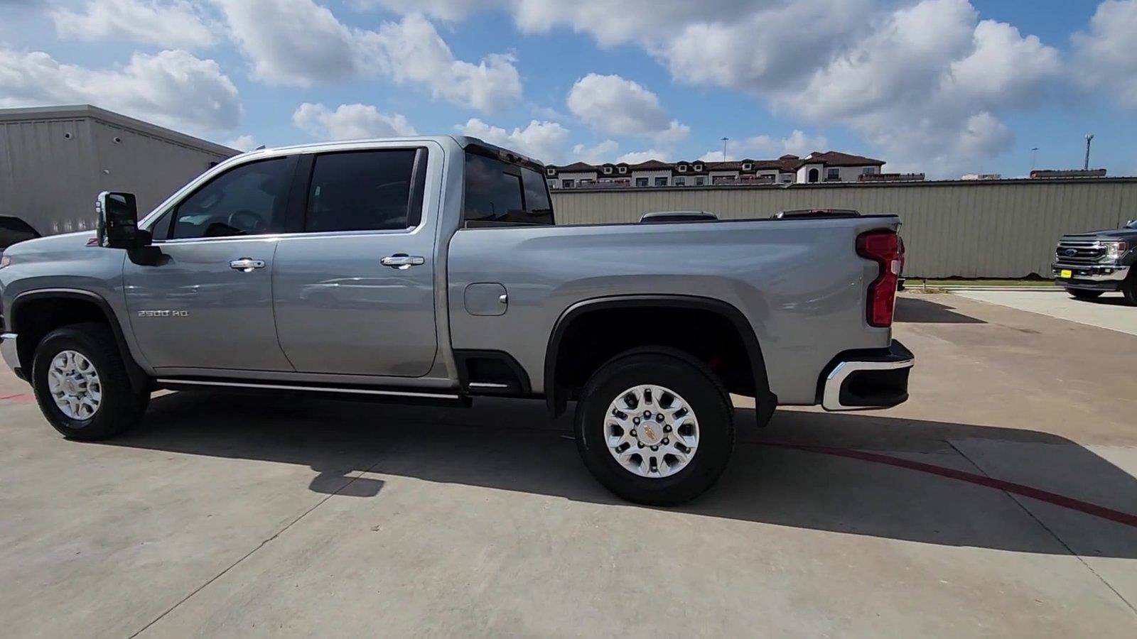 Certified 2024 Chevrolet Silverado 2500 LTZ w/ LTZ Premium Package AWD/4WD image 6