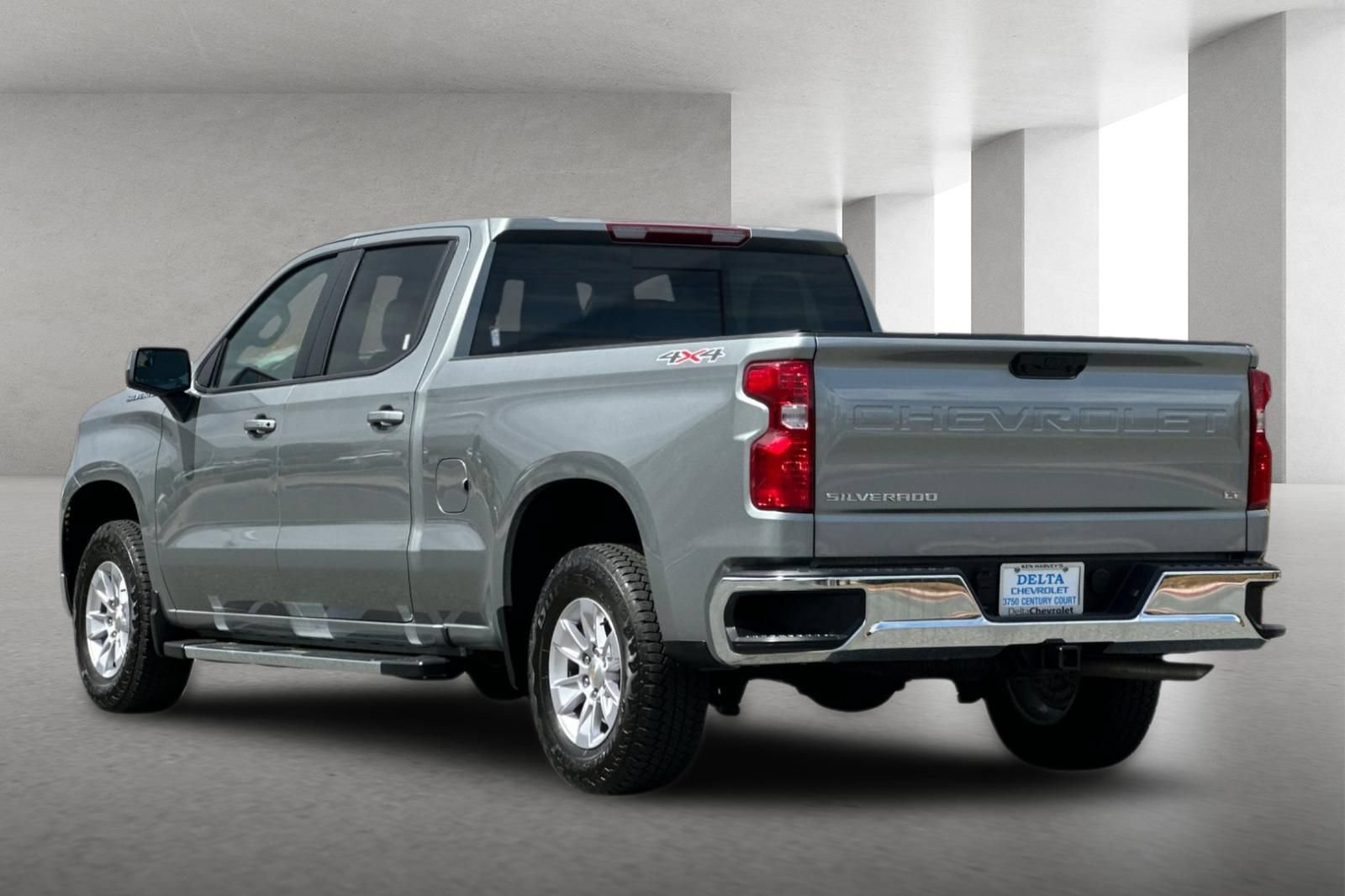 Used 2025 Chevrolet Silverado 1500 LT w/ Protection Package AWD/4WD image 6