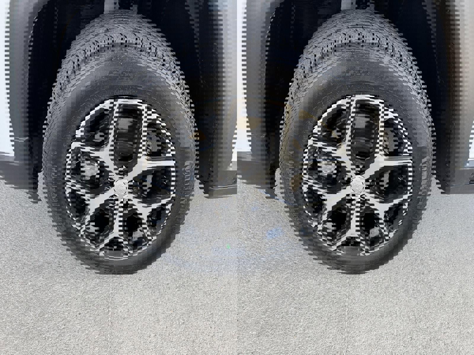 Used 2024 Jeep Compass Limited image 5