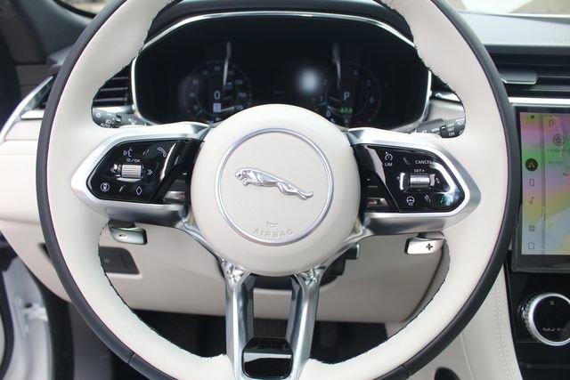New 2026 Jaguar F-PACE R-Dynamic S image 17