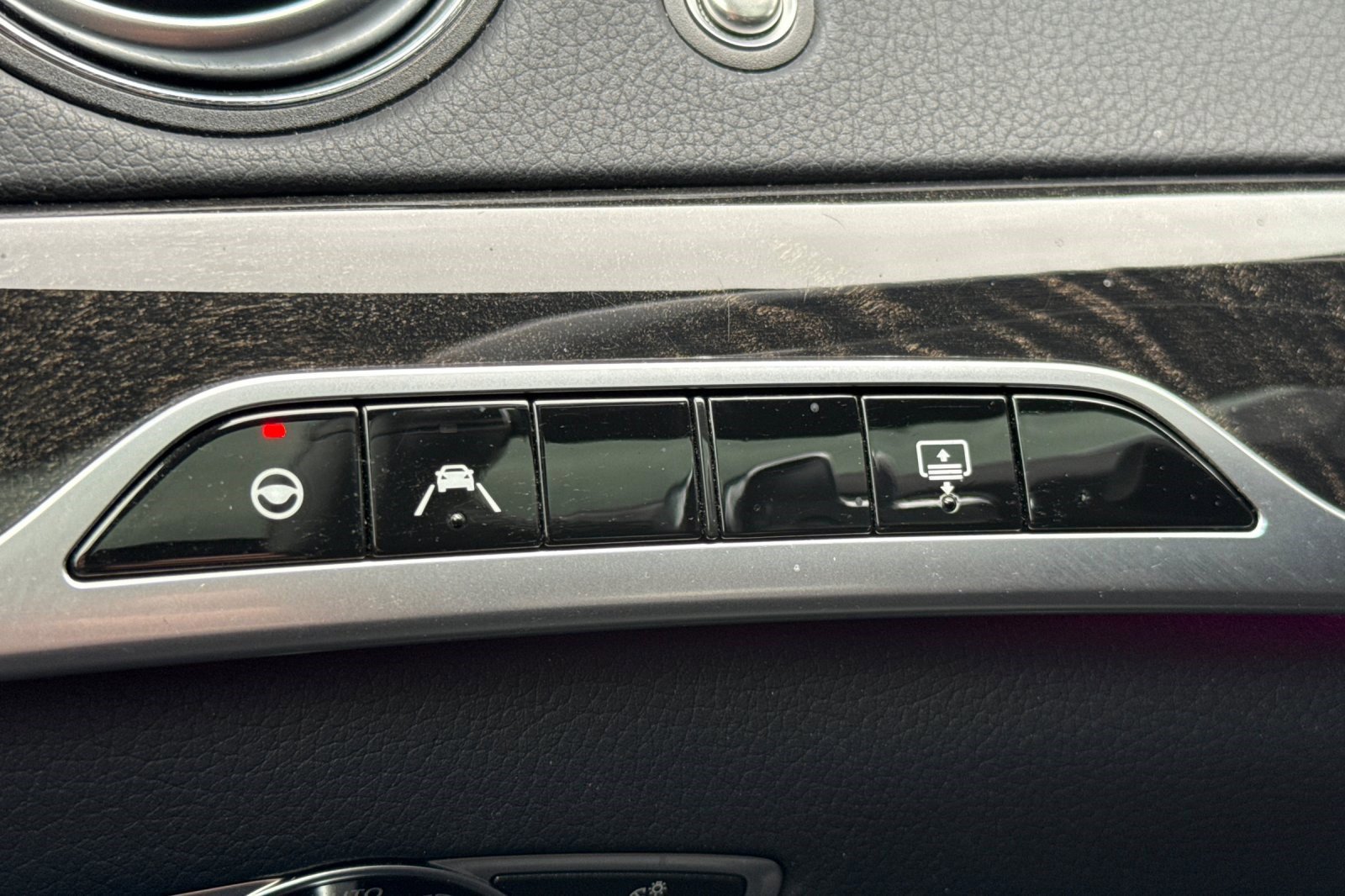 Used 2019 Mercedes-Benz S 450 Sedan image 34