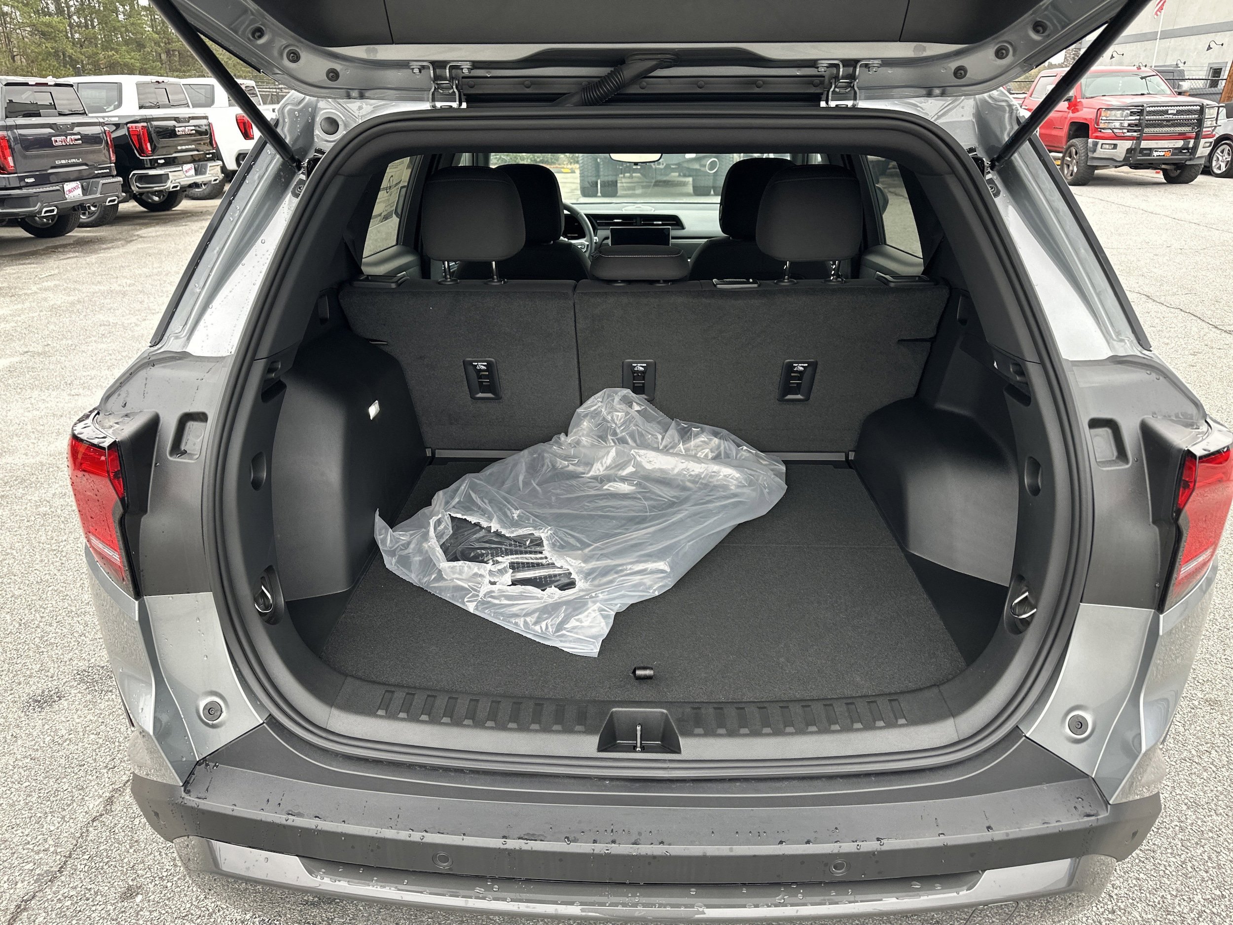 New 2026 GMC Terrain Elevation w/ Technology Package II image 19