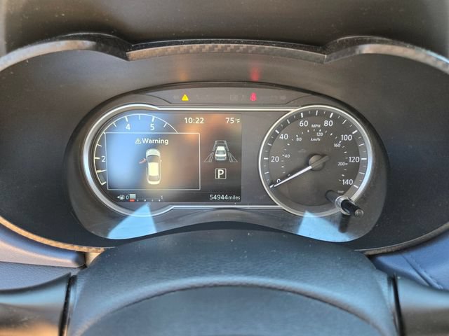 Used 2023 Nissan Versa SV FWD image 33
