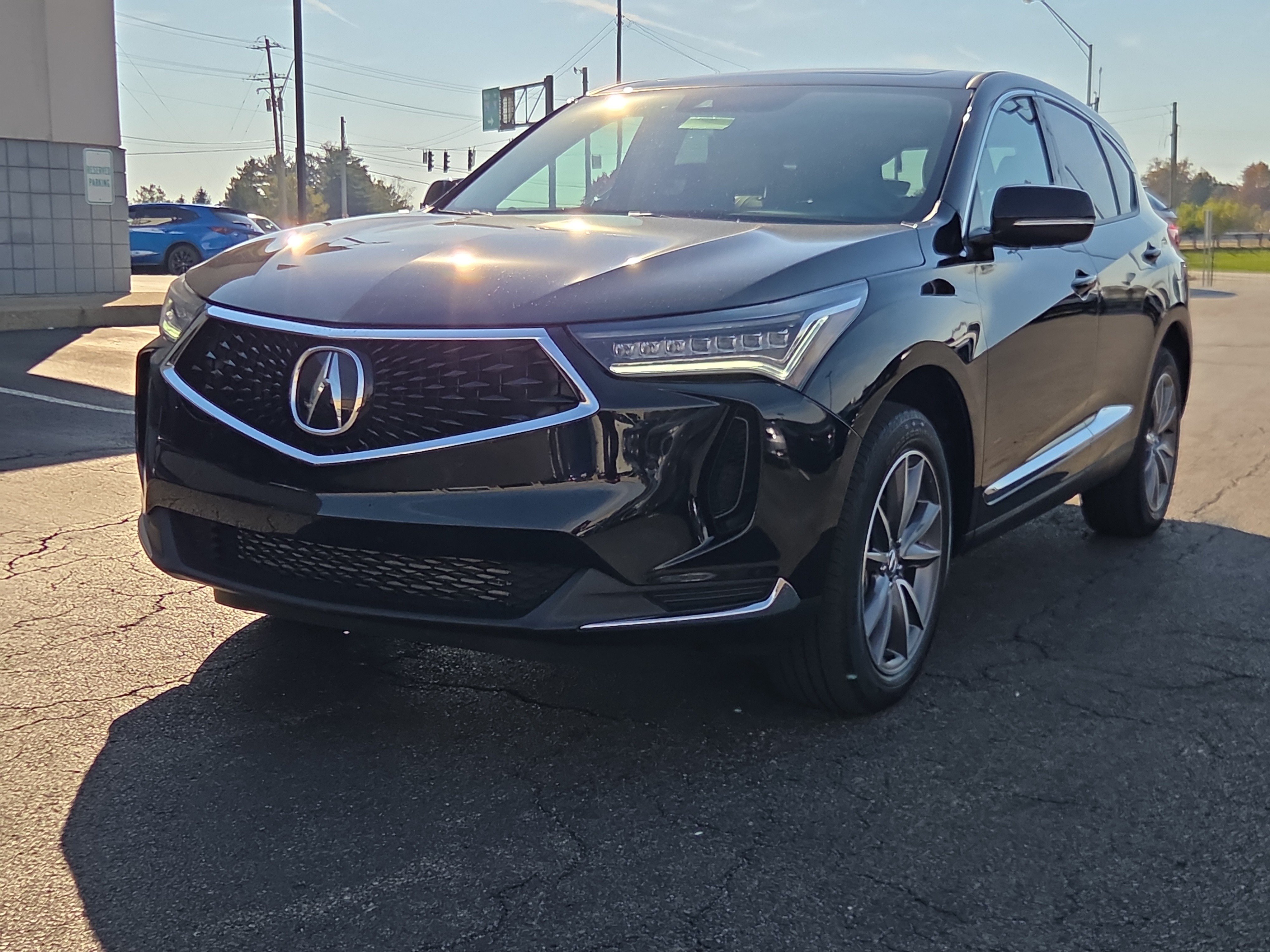 Used 2024 Acura RDX w/ Technology Package AWD/4WD image 1