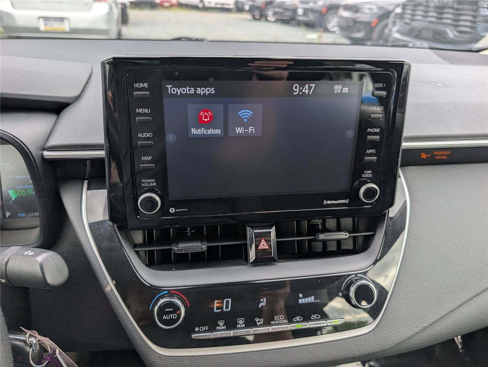Used 2022 Toyota Corolla LE FWD image 24