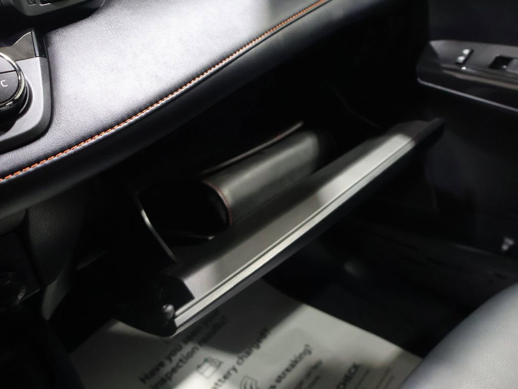 Used 2018 Toyota RAV4 SE w/ Power Extra Value Package image 26