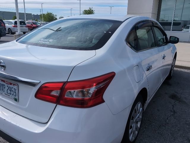 Used 2018 Nissan Sentra S FWD image 5