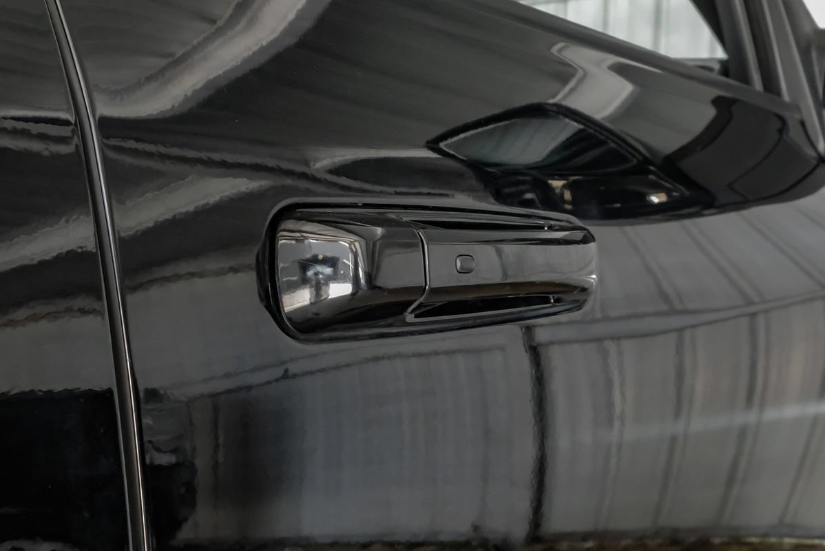 Used 2024 RAM 3500 Laramie w/ Night Edition AWD/4WD image 43