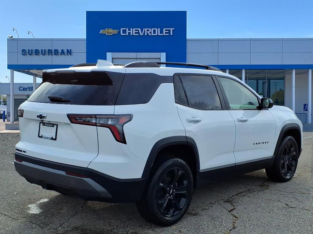 New 2026 Chevrolet Equinox LT w/ Midnight Edition image 4