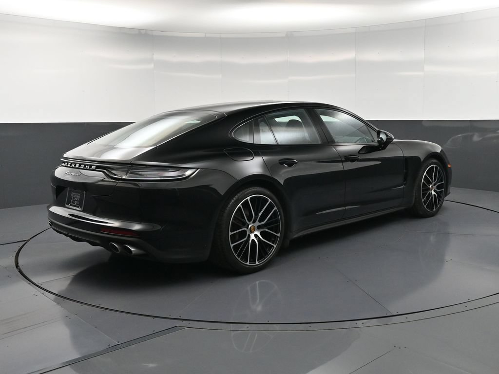 Certified 2023 Porsche Panamera 4 Platinum Edition AWD/4WD image 8