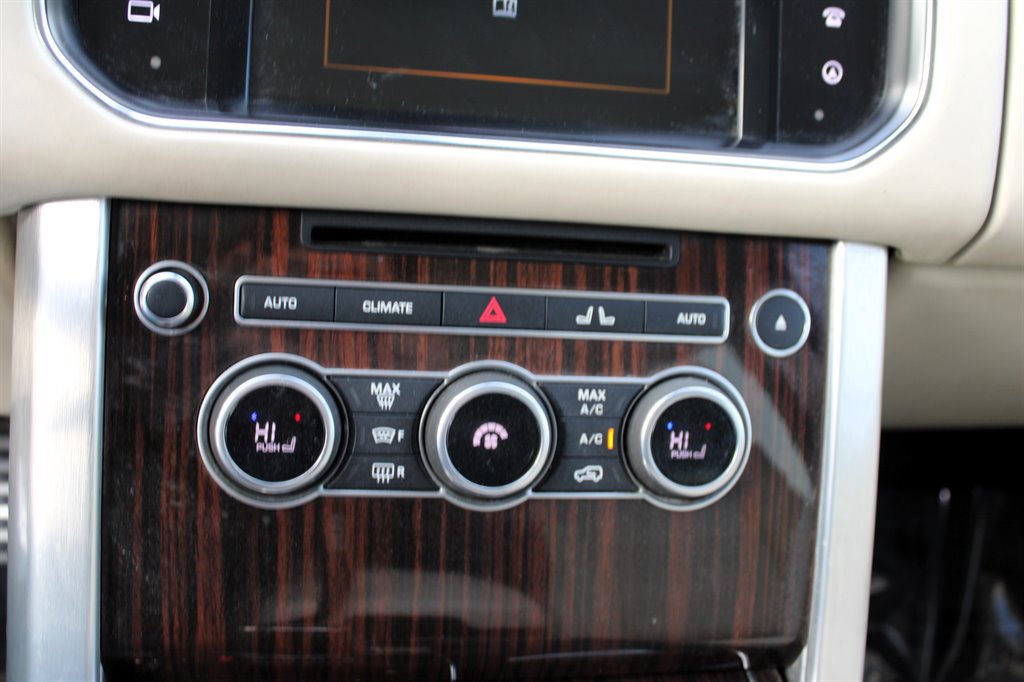 Used 2016 Land Rover Range Rover HSE image 36