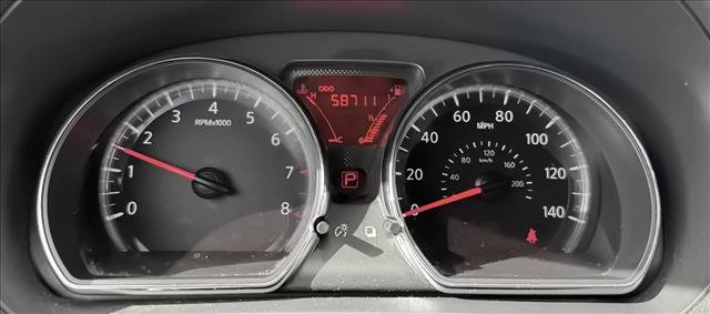 Used 2014 Nissan Versa SV FWD image 12