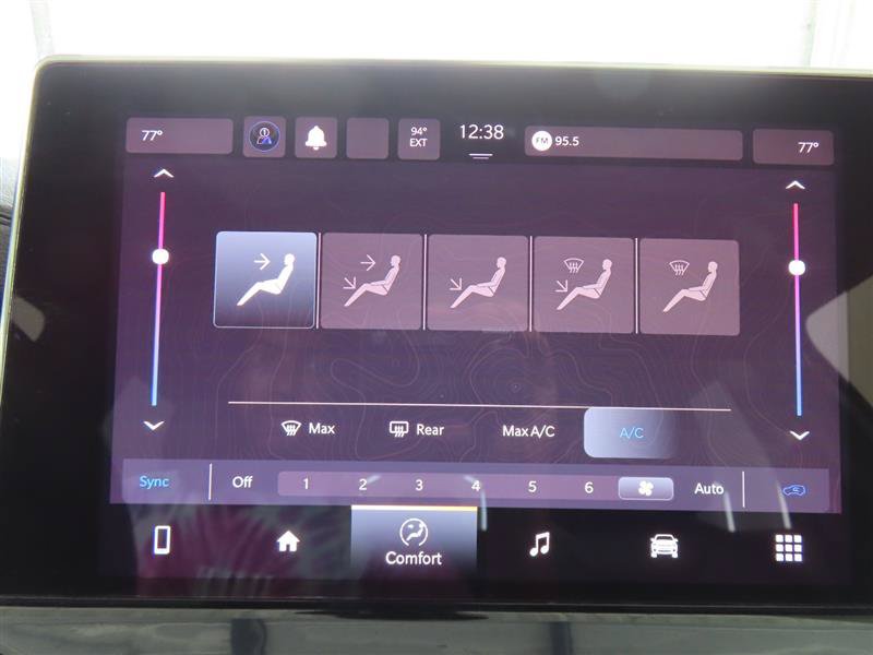 Used 2024 Jeep Compass Trailhawk AWD/4WD image 19