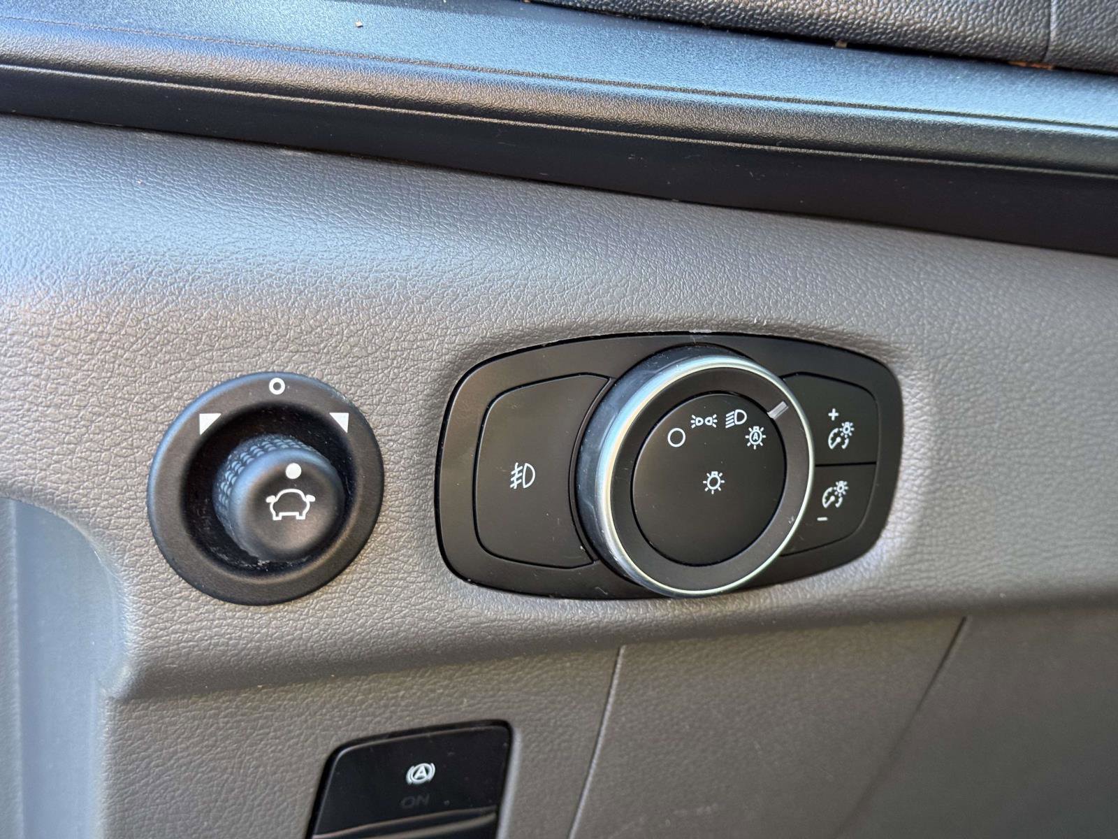 Used 2023 Ford Transit 250 Low Roof w/ Exterior Upgrade Package image 15