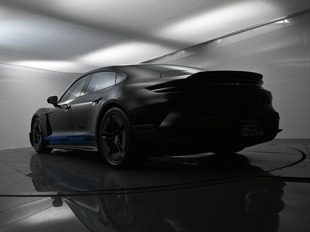Certified 2025 Porsche Taycan Turbo GT image 53
