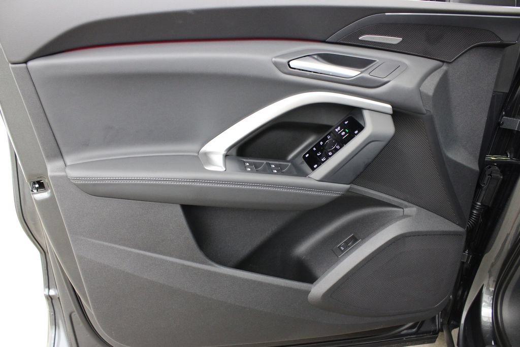 New 2026 Audi Q5 Premium Plus AWD/4WD image 17