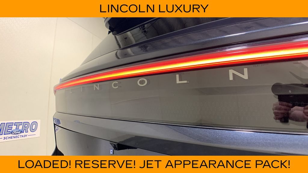 Used 2025 Lincoln Navigator Reserve w/ Jet Appearance Package AWD/4WD image 18