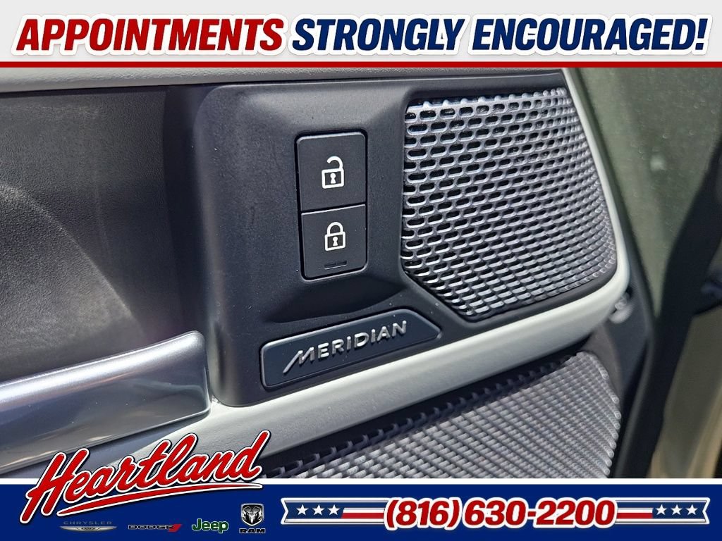 Used 2021 Land Rover Defender 90 First Edition AWD/4WD image 37
