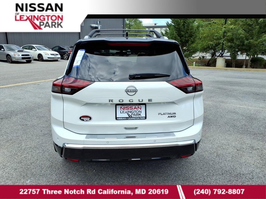 New 2026 Nissan Rogue Platinum image 5