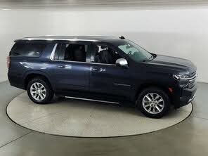 Used 2023 Chevrolet Suburban Premier image 9