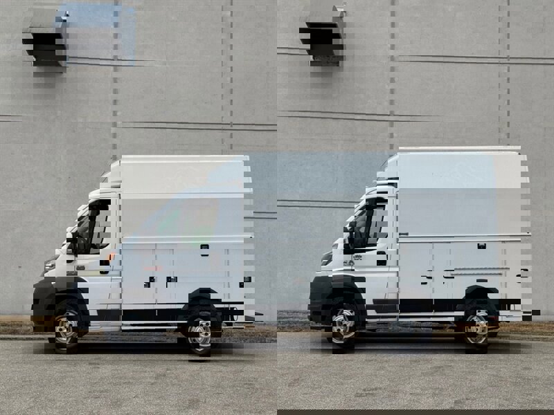 Used 2017 RAM ProMaster 3500 w/ Premium Appearance Group image 3