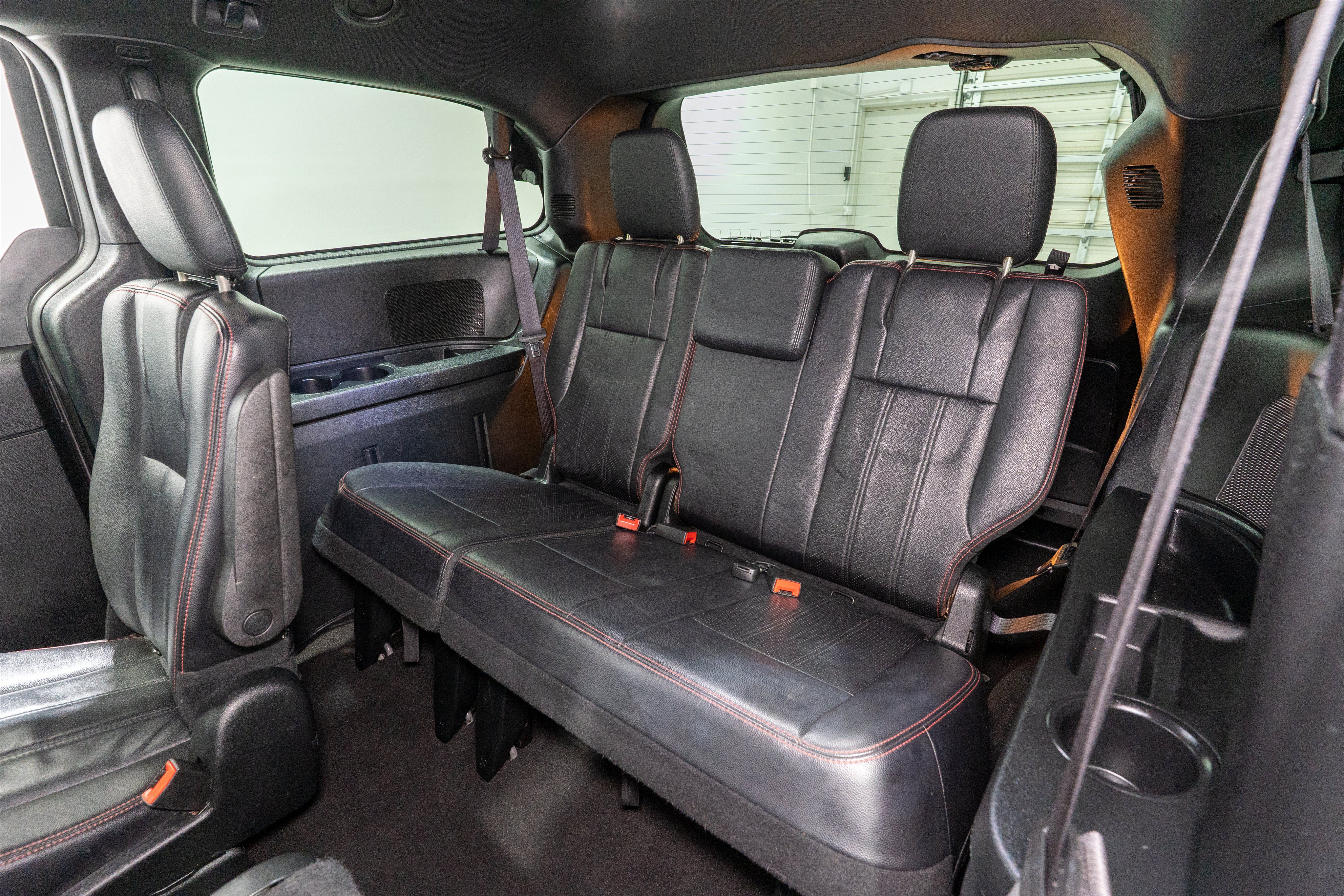 Used 2018 Dodge Grand Caravan GT FWD image 27