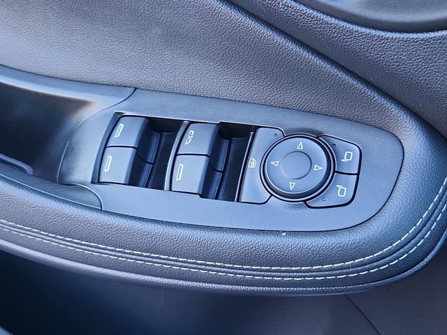 Used 2023 Buick Encore GX Essence w/ Experience Buick Package image 10