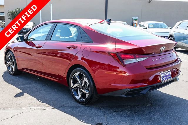 Certified 2023 Hyundai Elantra SEL w/ Convenience Package FWD image 4