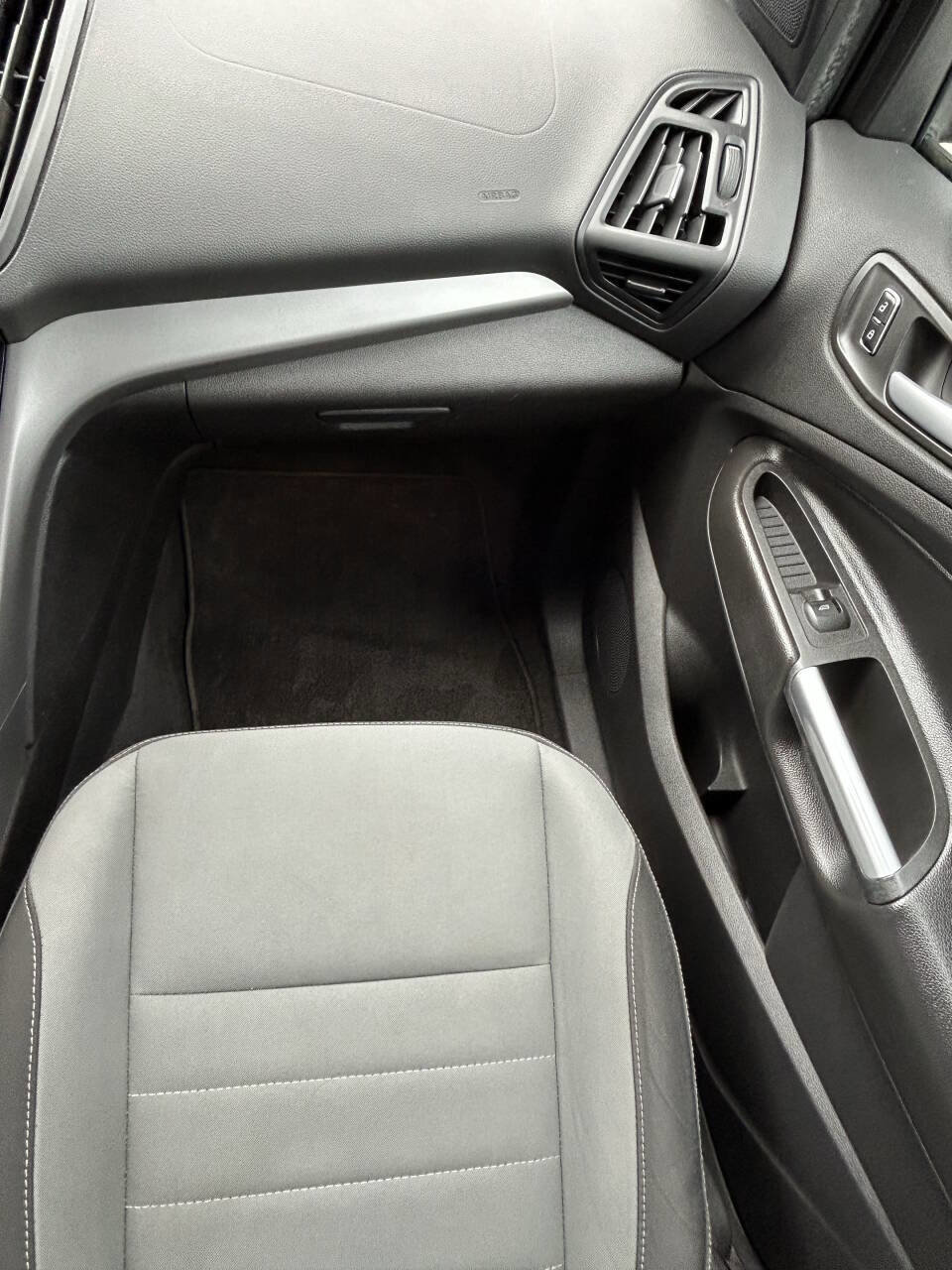 Used 2013 Ford Escape SE image 15