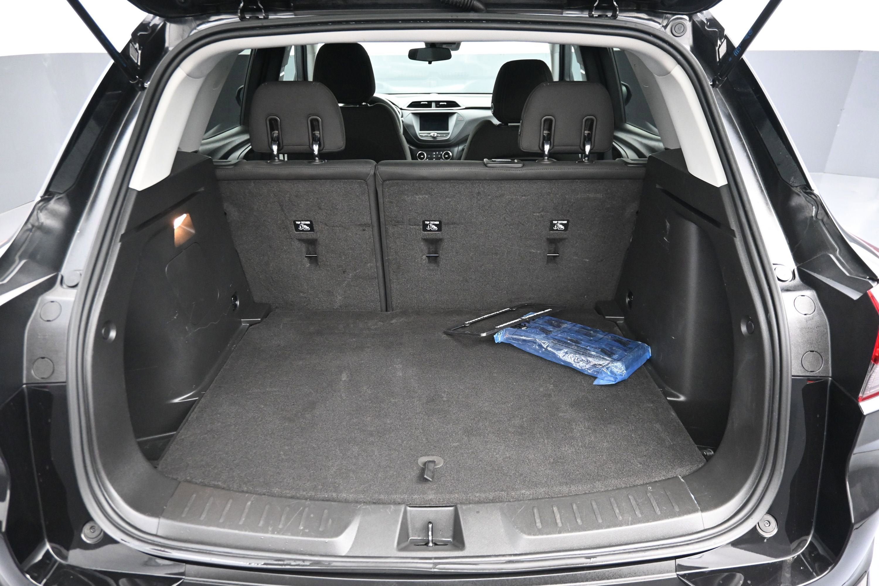 Used 2023 Chevrolet TrailBlazer LT FWD image 26