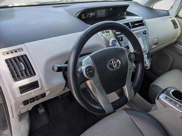 Used 2017 Toyota Prius V Four image 10