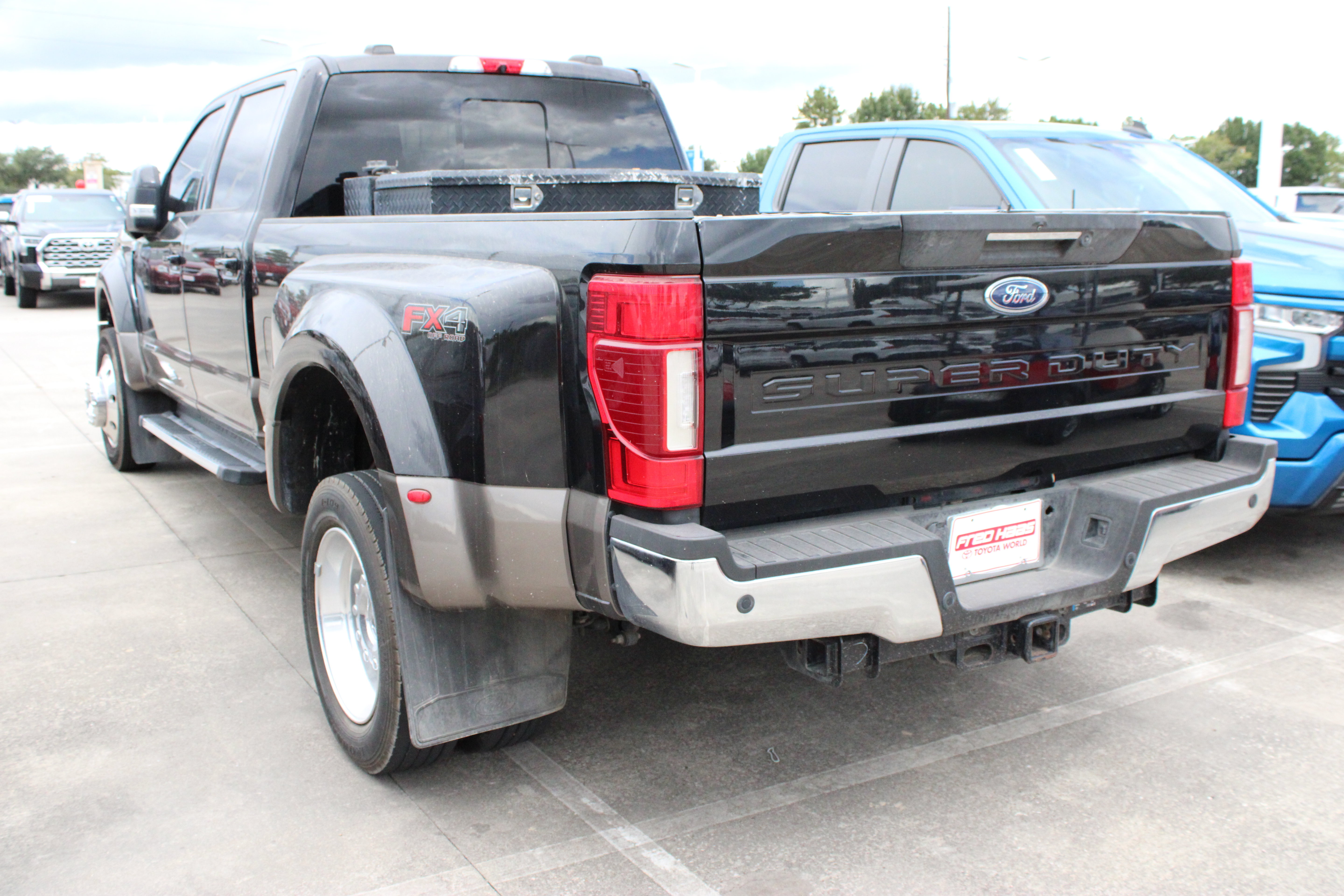 Used 2021 Ford F450 Lariat w/ Lariat Ultimate Package AWD/4WD image 5