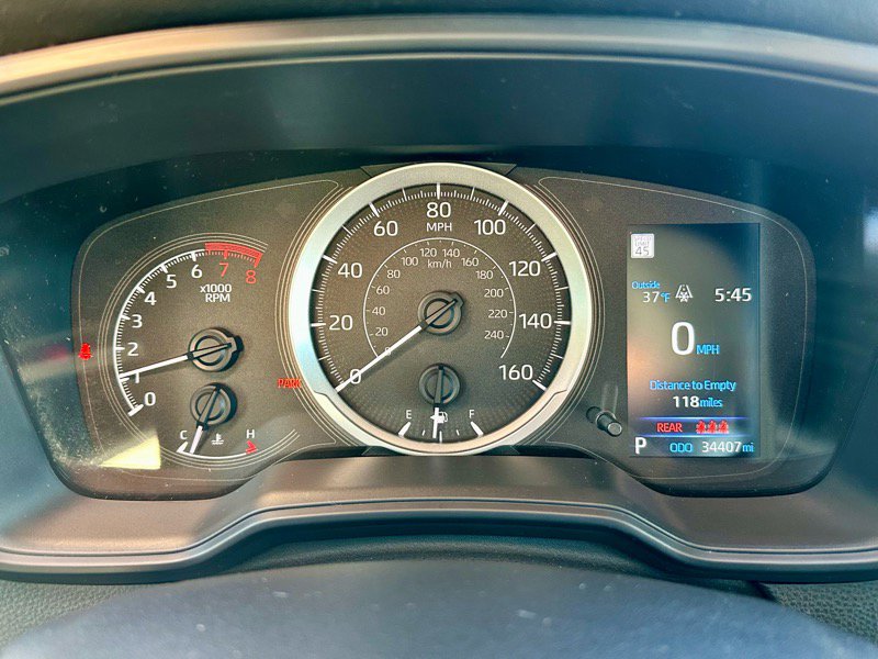 Used 2022 Toyota Corolla LE image 16