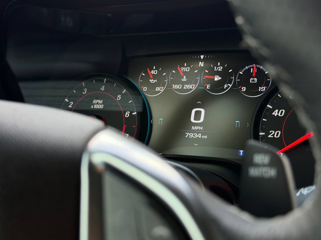 Used 2018 Chevrolet Camaro SS w/ LPO, Ground Effects Package RWD image 34