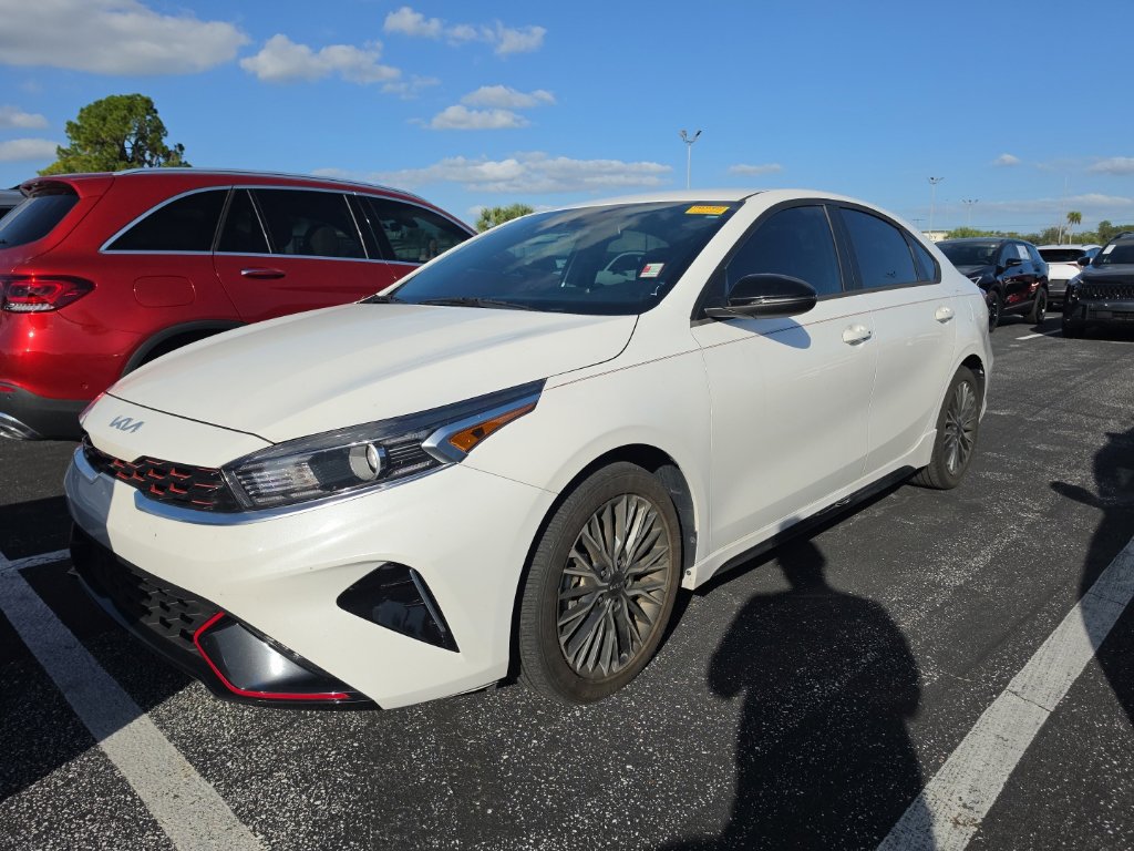 Certified 2023 Kia Forte GT-Line FWD image 6