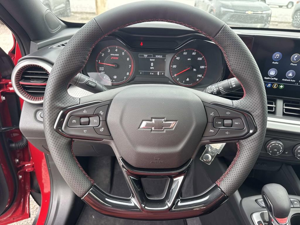 New 2026 Chevrolet Trax RS w/ Sunroof Package FWD image 22