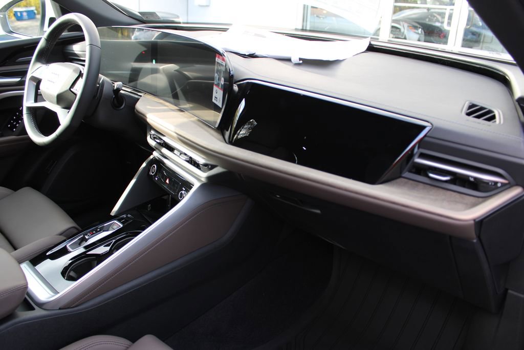 New 2025 Audi Q5 Premium Plus image 45