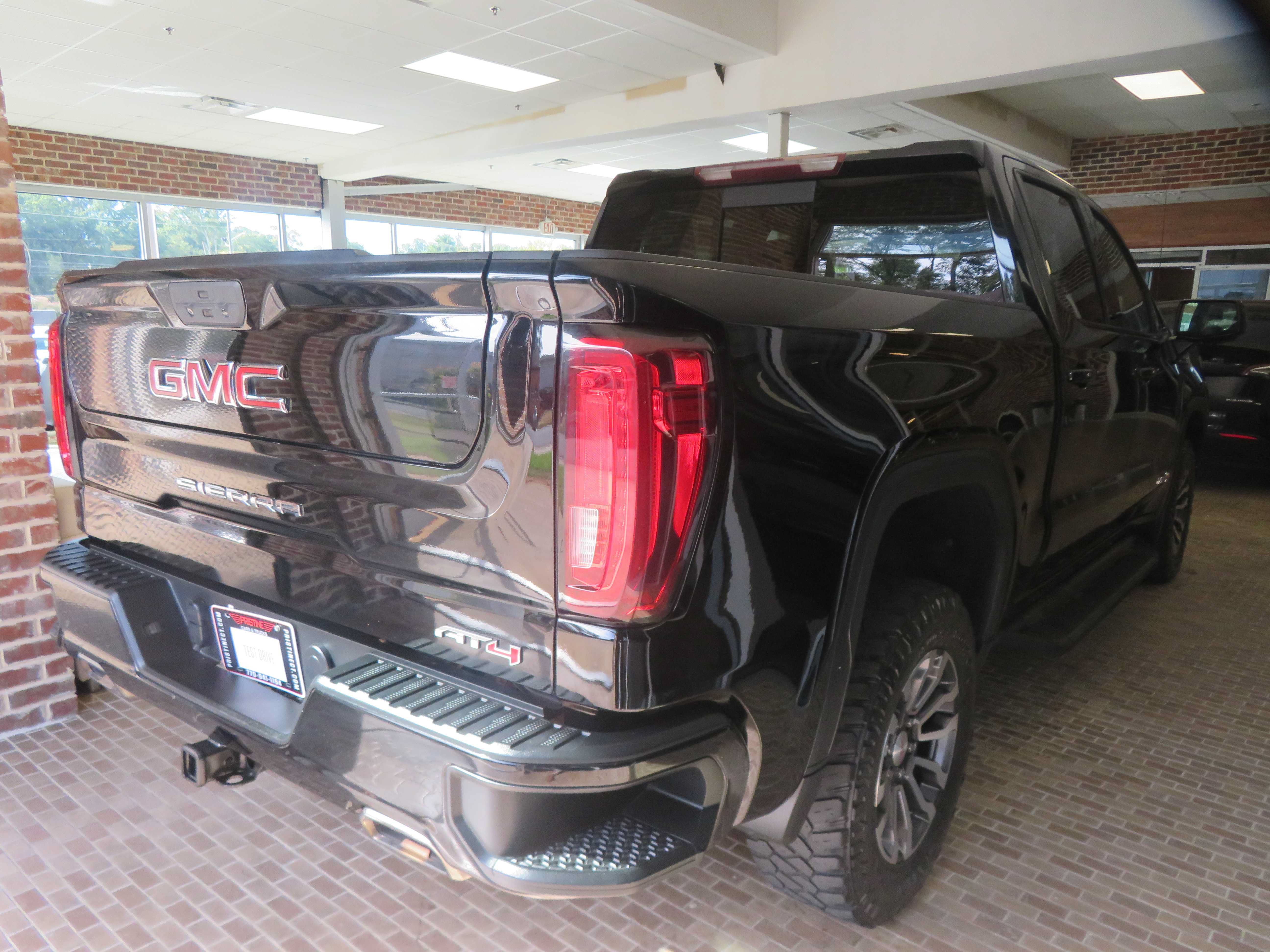 Used 2022 GMC Sierra 1500 AT4 w/ AT4 Preferred Package AWD/4WD image 70