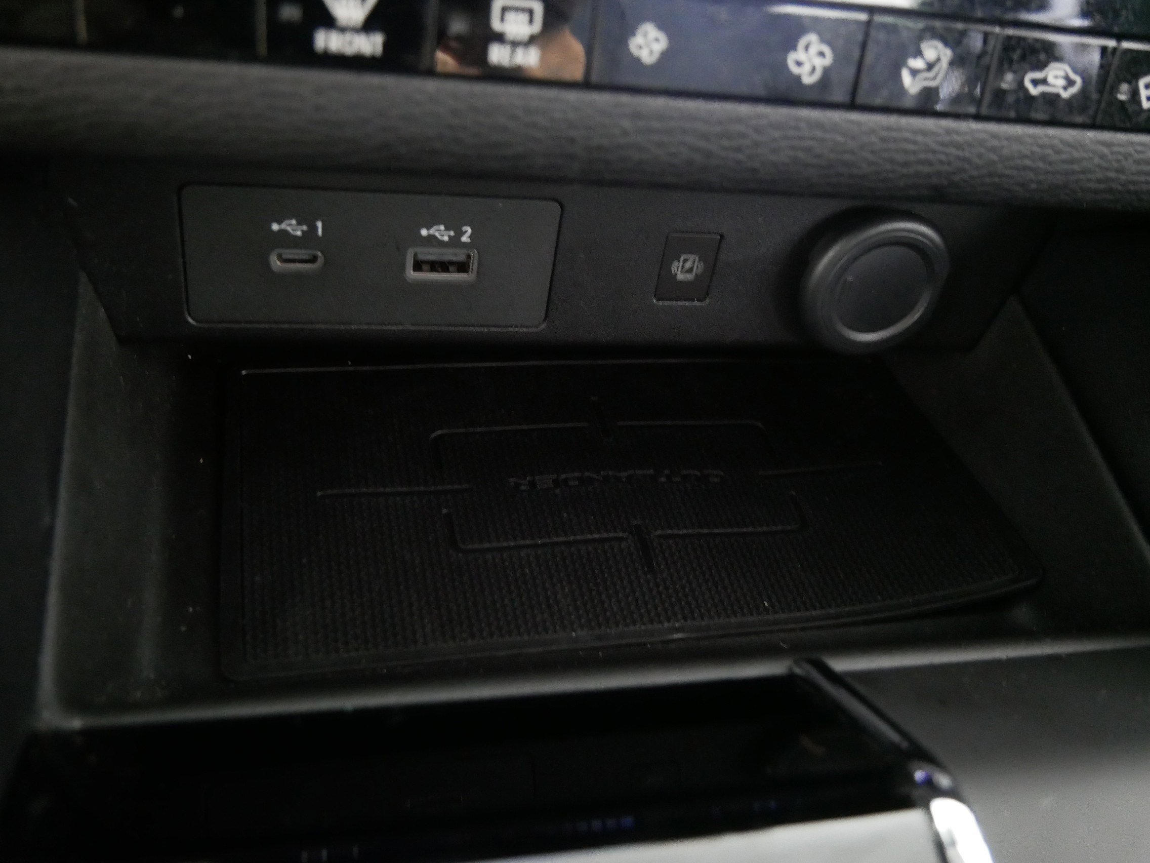 Used 2022 Mitsubishi Outlander SE image 31