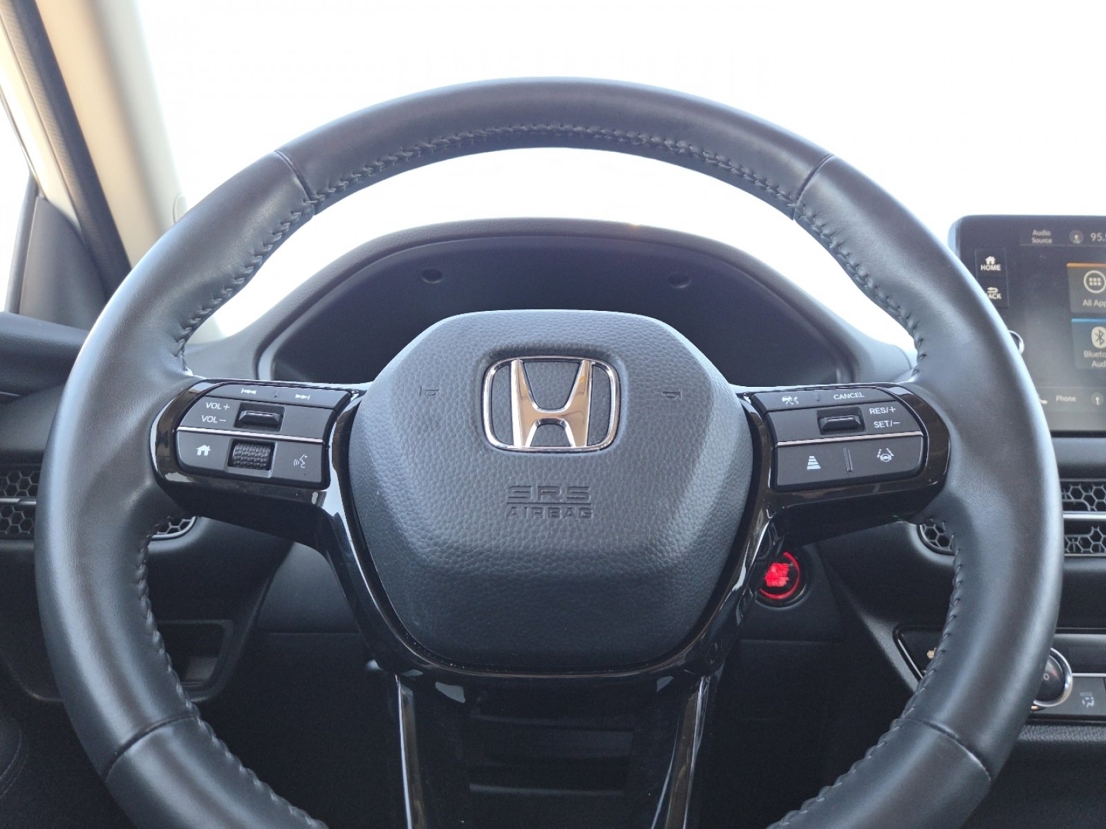 Used 2025 Honda HR-V EX-L image 27