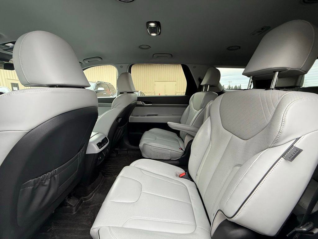 Used 2023 Hyundai Palisade SEL image 6