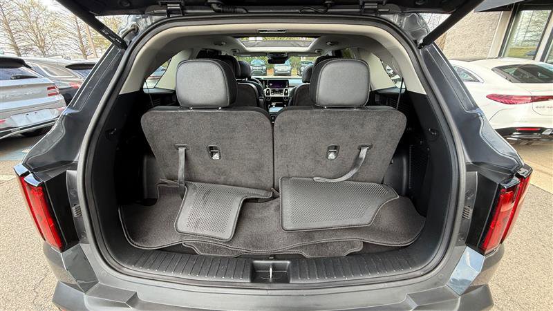 Used 2023 Kia Sorento SX Prestige AWD/4WD image 37