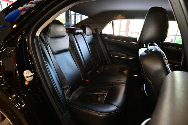 Used 2023 Chrysler 300 Touring AWD/4WD image 23