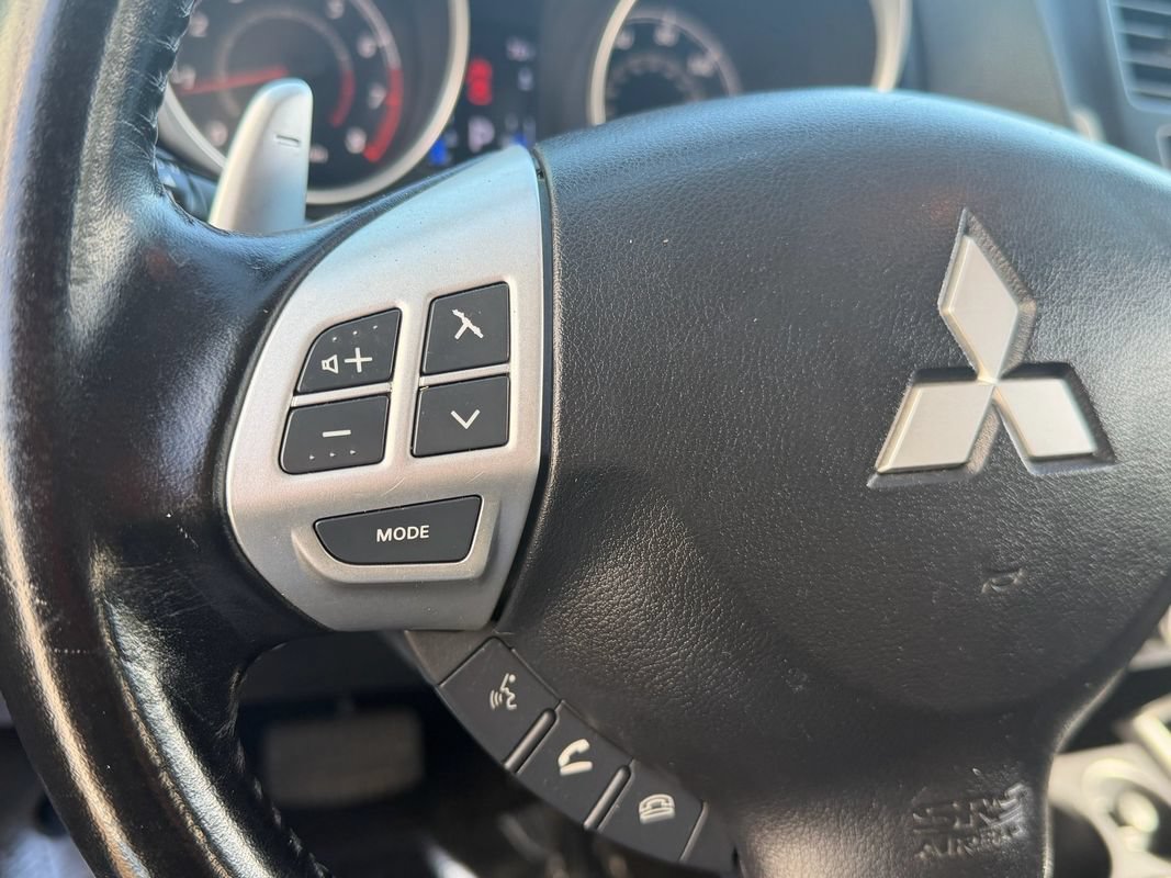 Used 2011 Mitsubishi Outlander Sport SE AWD/4WD image 22