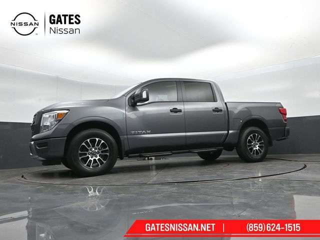 Used 2024 Nissan Titan SV w/ SV Convenience Package image 40