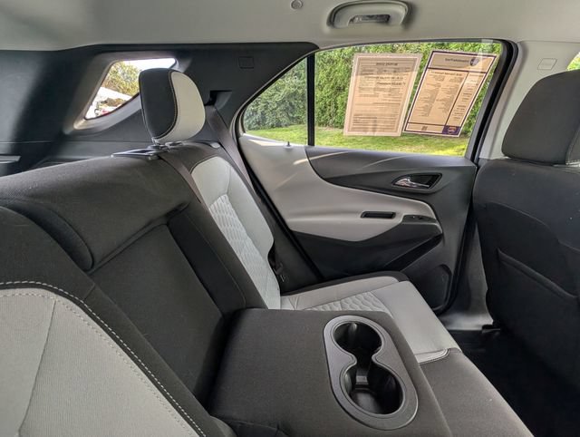 Used 2018 Chevrolet Equinox LT FWD image 30