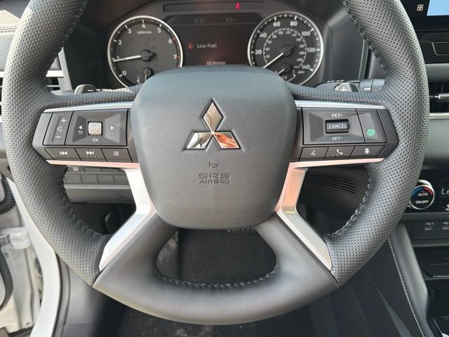 New 2026 Mitsubishi Outlander SE FWD image 33