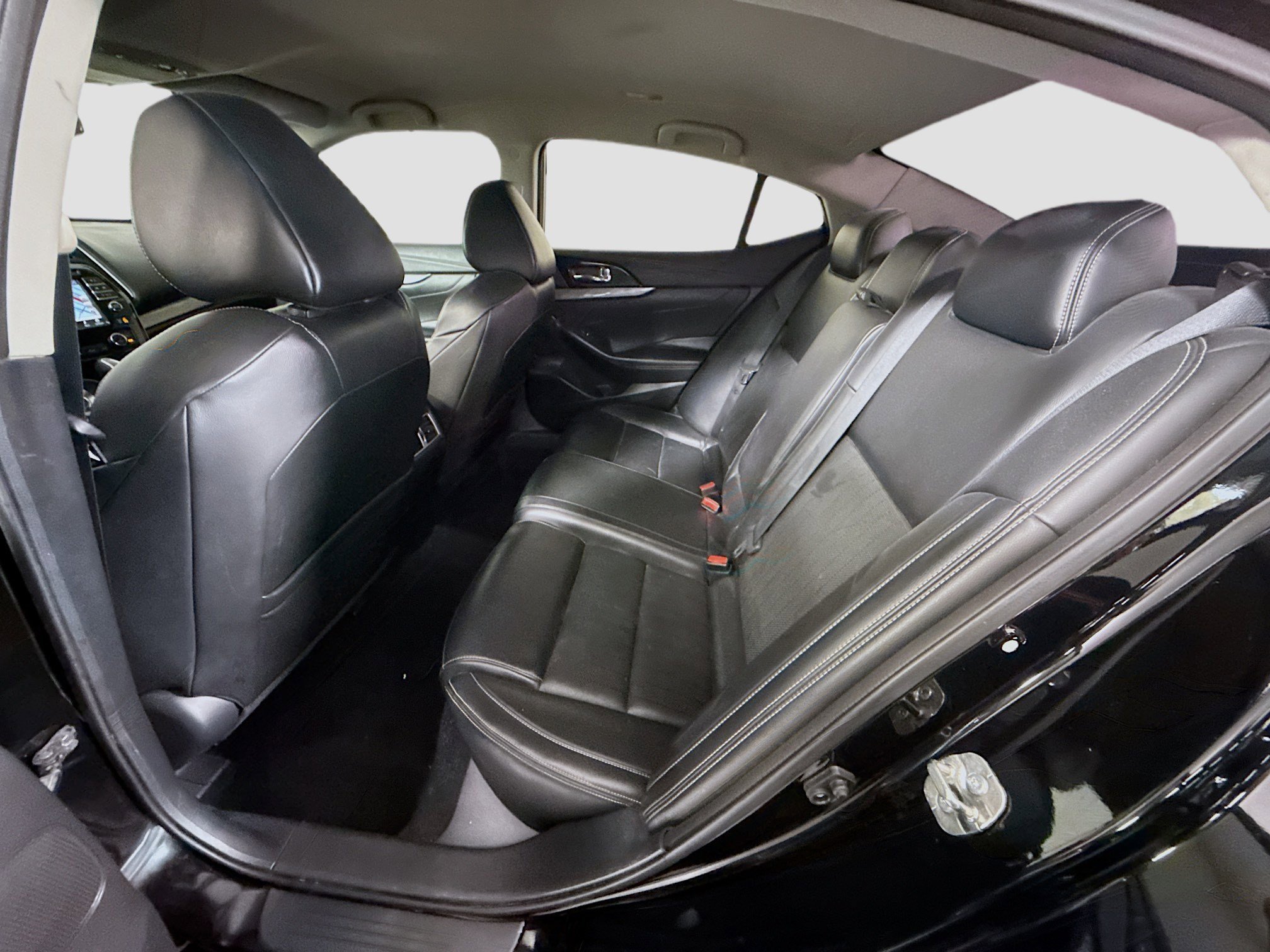 Used 2018 Nissan Maxima 3.5 SV image 25